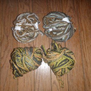 4 Balls Gedifra Wool or Wool Blend Yarn Job Lot